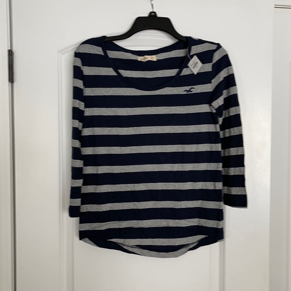 Hollister shirt